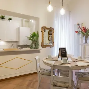 Maison Vittoria Italia